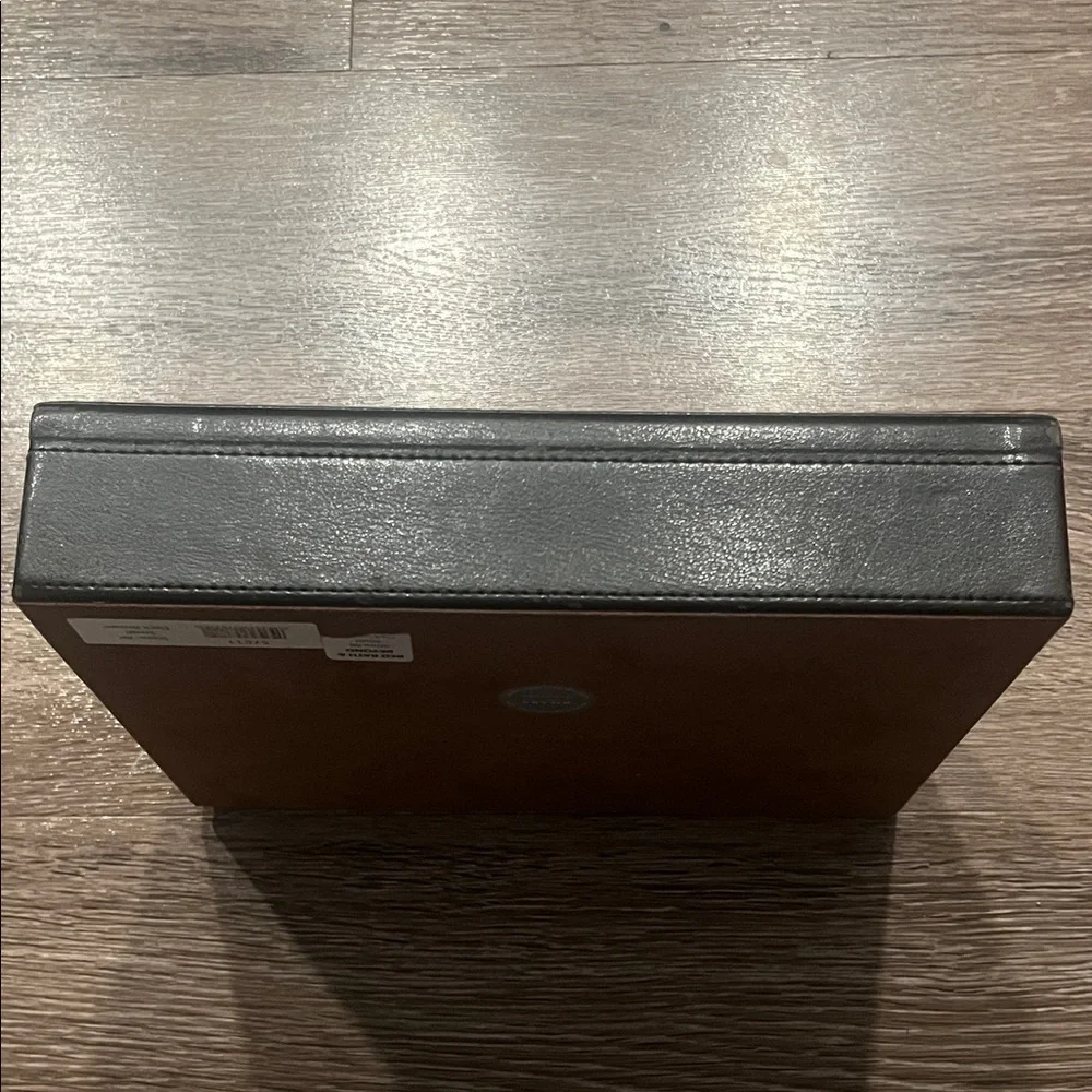 Milano Brown Suede Surface jewelry box